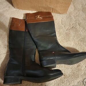 Tommy Hilfiger two-tone classic boots